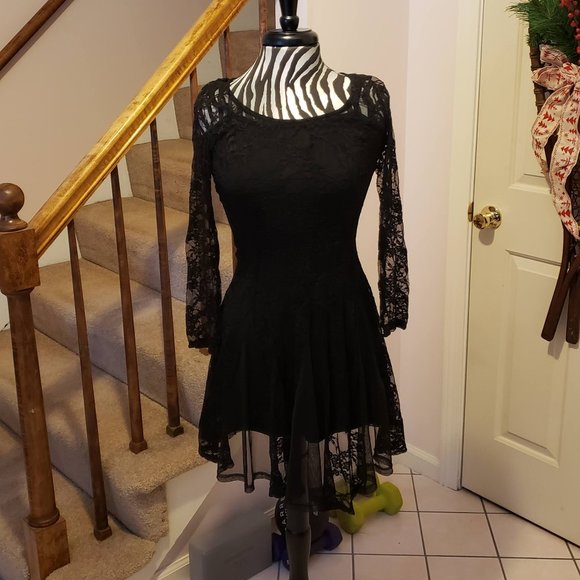 Hot topic Lace dress - Picture 1 of 2